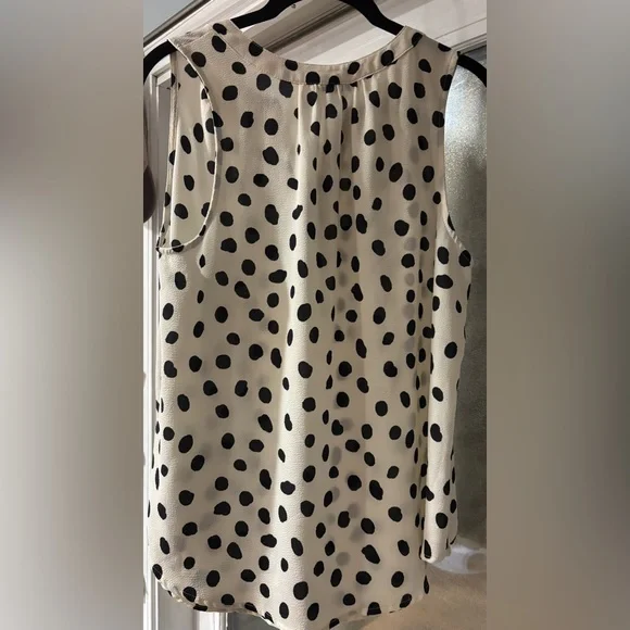 41 Hawthorn Cream and Black Dot Blouse - Picture 2 of 3